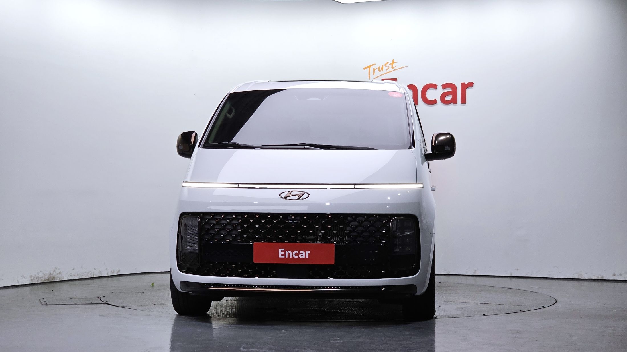 HYUNDAI STARIA 2021