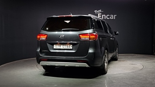 KIA CARNIVAL 2016
