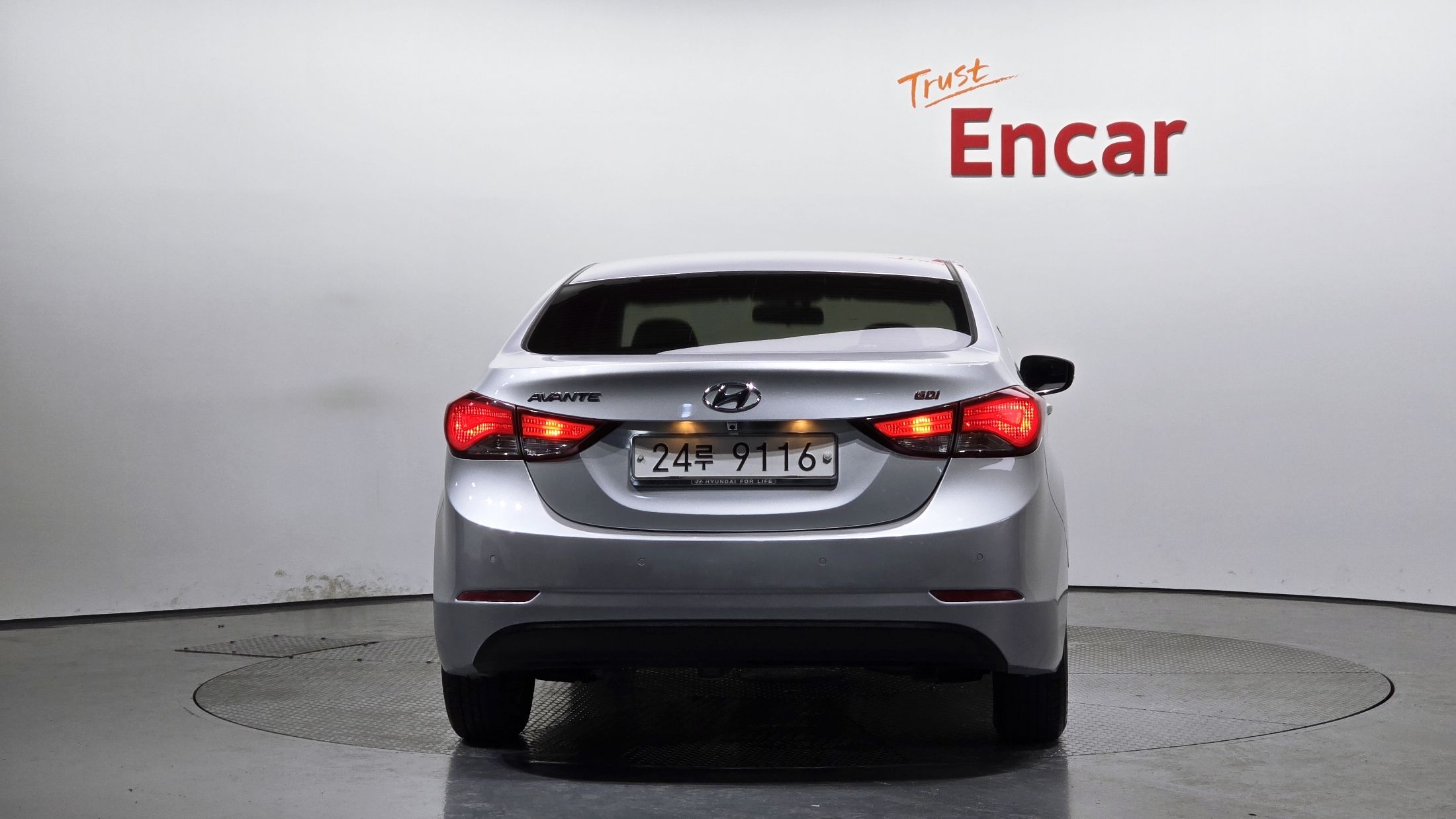 HYUNDAI AVANTE 2014