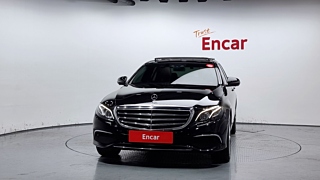 MERCEDES BENZ E-CLASS W213 2019