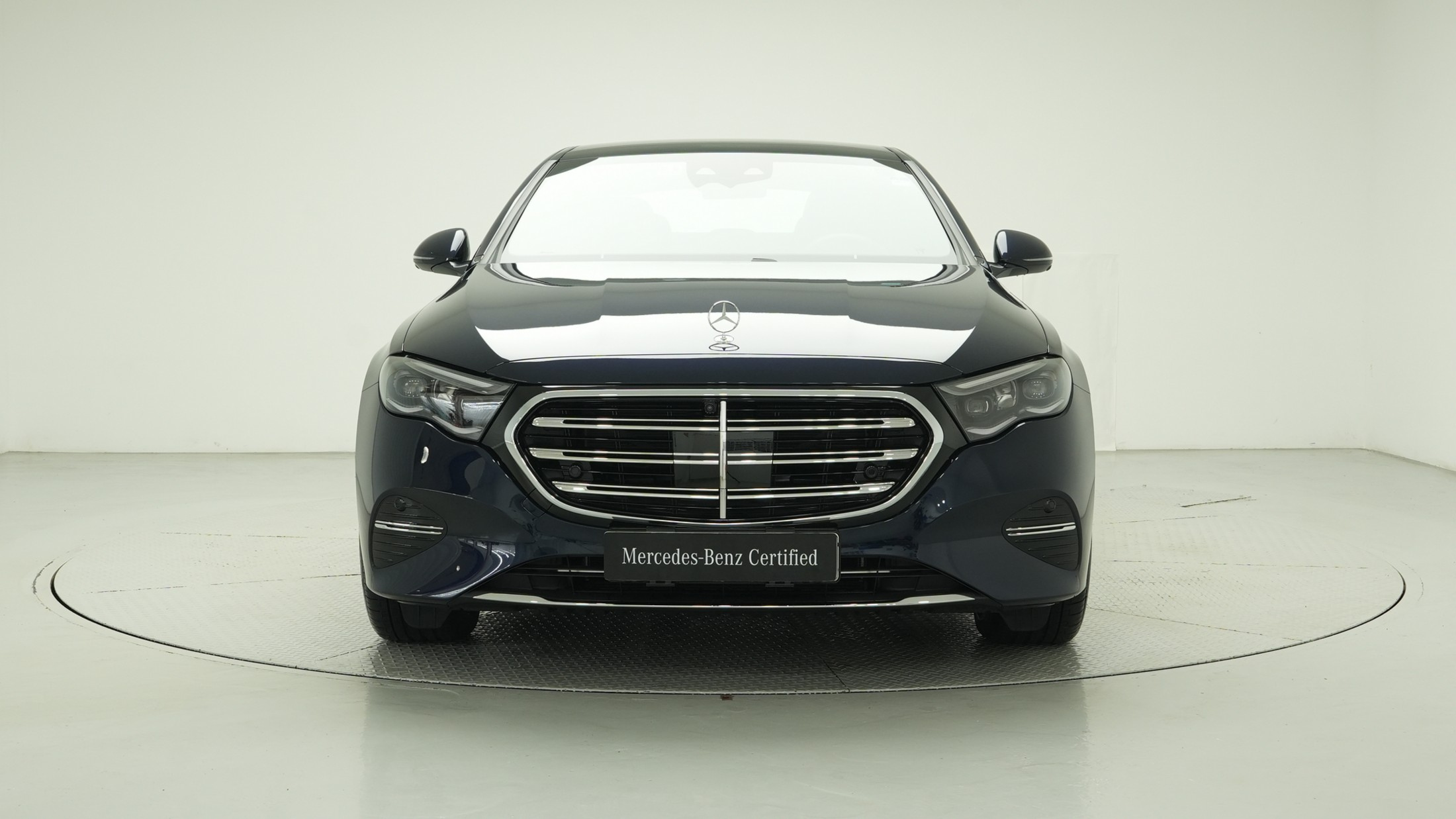 MERCEDES BENZ E-CLASS W214 2024