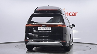 KIA CARNIVAL 2023