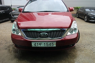 KIA CARNIVAL R 2012