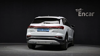 AUDI Q4 E-TRON F4 2022