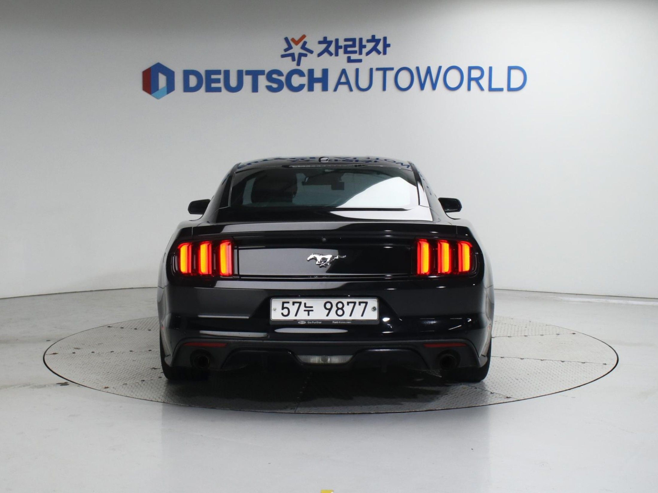 FORD MUSTANG 2017