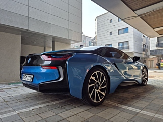 BMW I8  Coupe 2016
