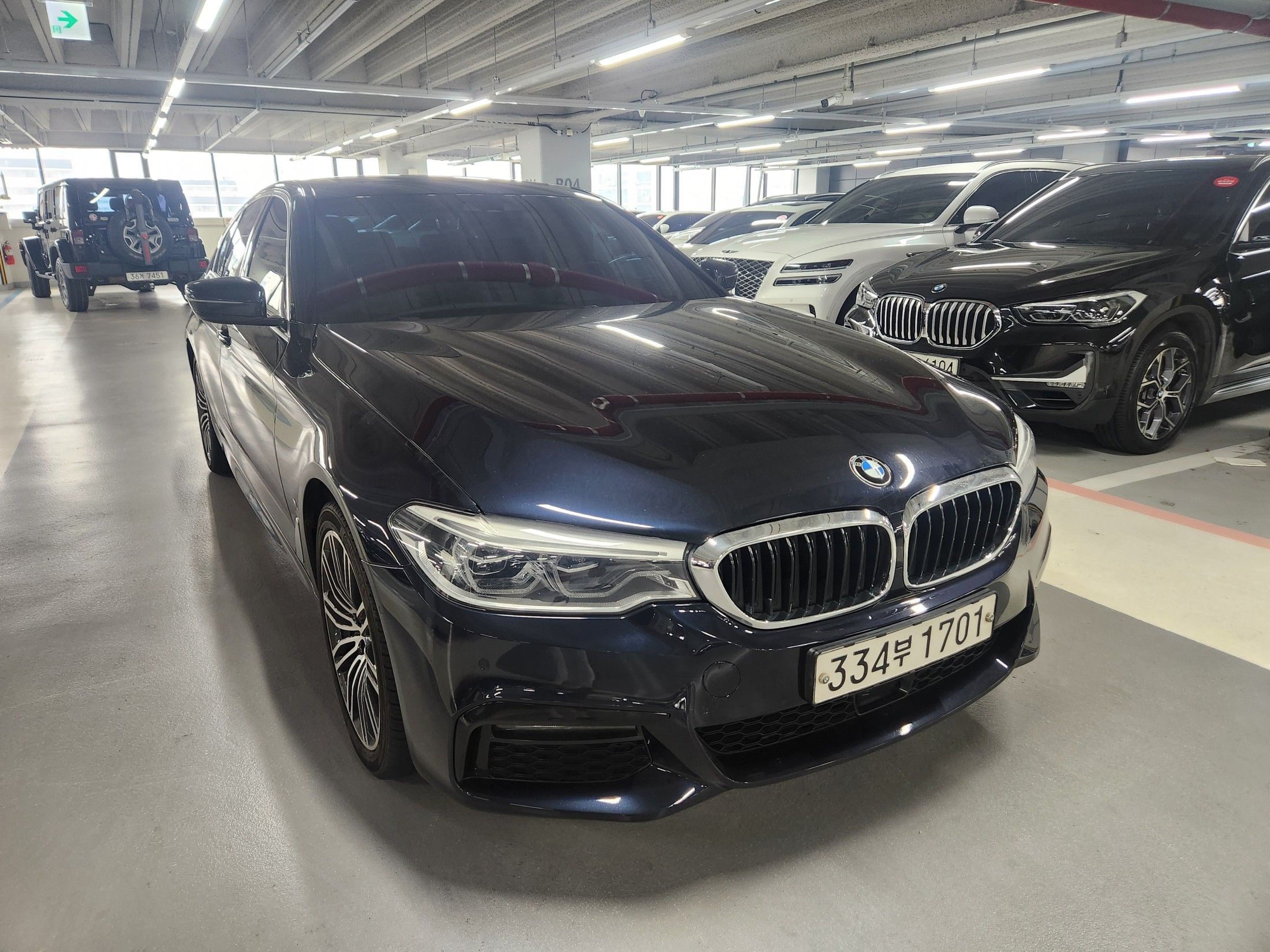 BMW 5-SERIES G30 2020