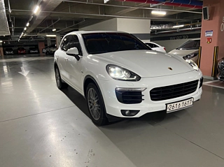 PORSCHE CAYENNE 2016