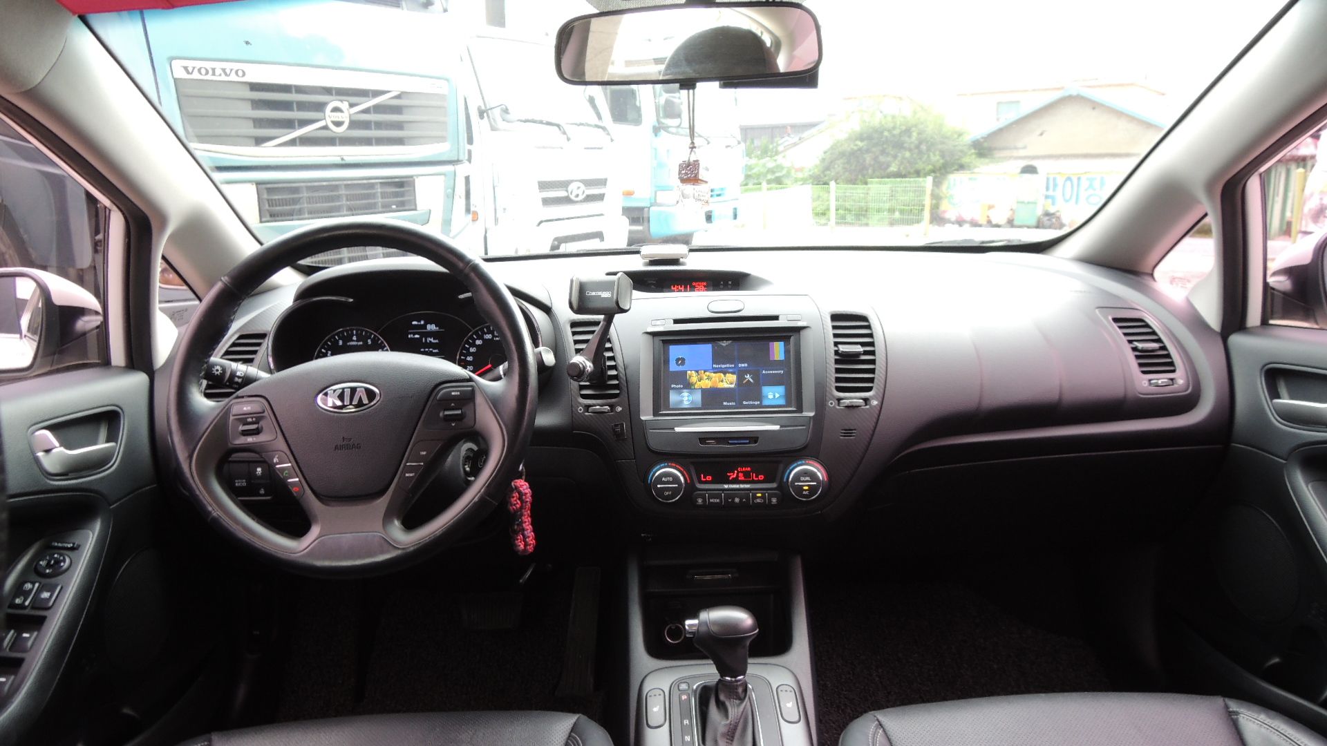 KIA K3 2015