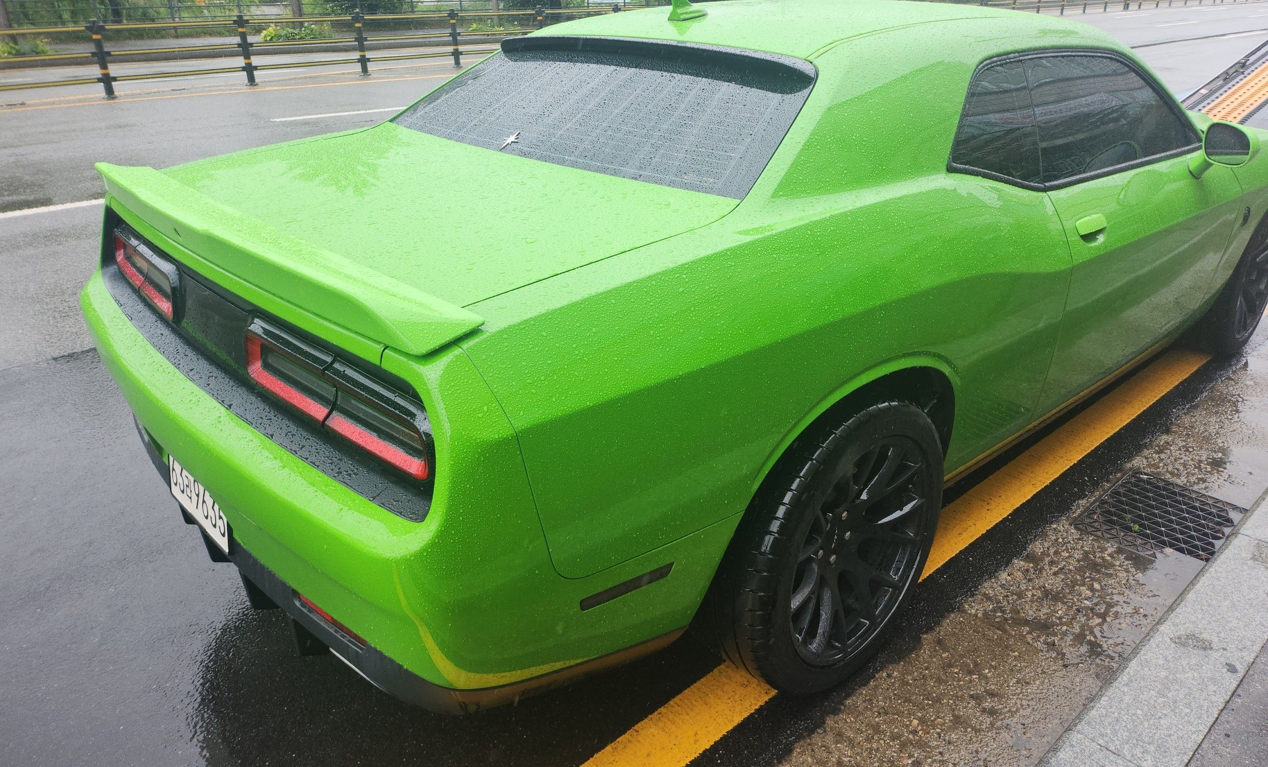DODGE CHALLENGER 2017