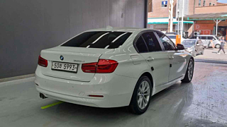 BMW 3-SERIES F30 2016
