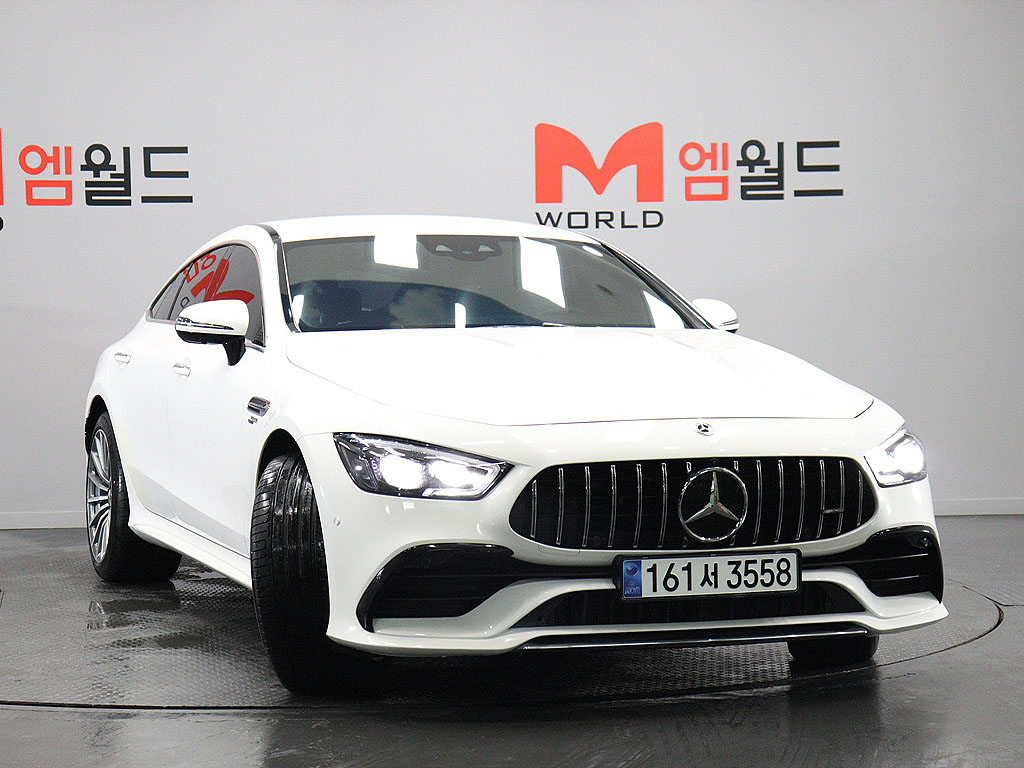 MERCEDES BENZ AMG GT 2020
