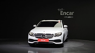 MERCEDES BENZ E-CLASS W213 2020