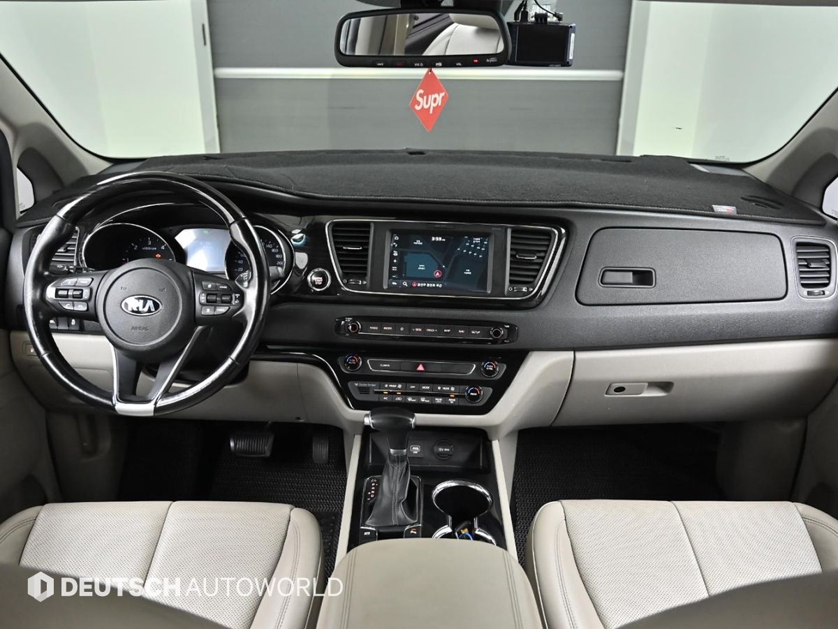 KIA CARNIVAL 2019