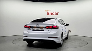 HYUNDAI AVANTE AD 2018