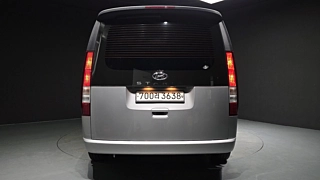 HYUNDAI STARIA 2021