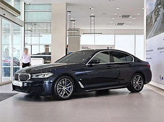 BMW 5-SERIES G30  520i M Sport 2021