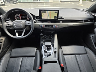 AUDI A5 F5 2023