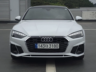 AUDI A5 F5 2023