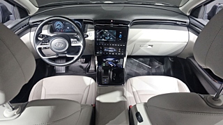 HYUNDAI TUCSON NX4 2023