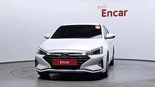 HYUNDAI AVANTE AD 2019