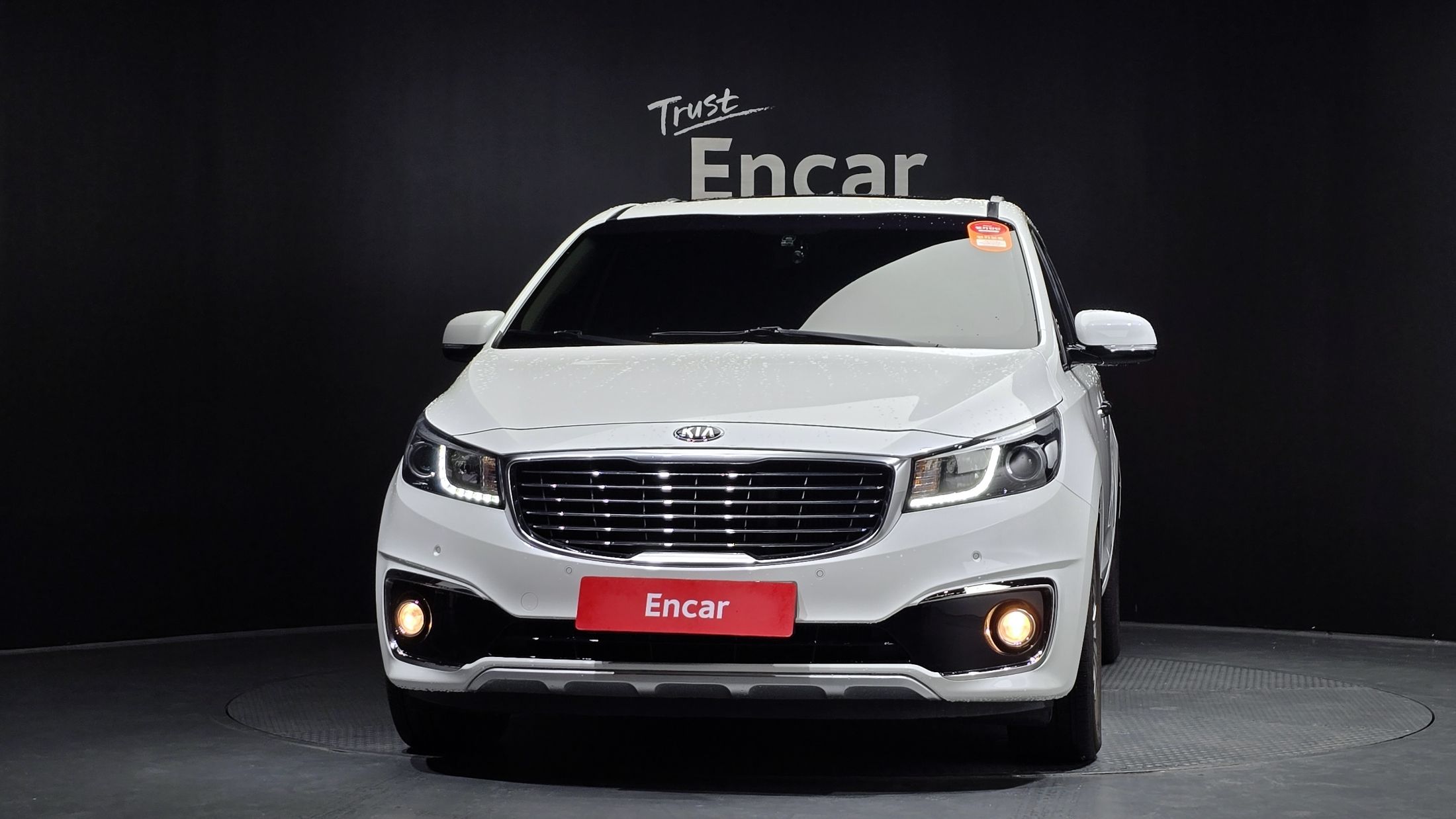 KIA CARNIVAL 2017