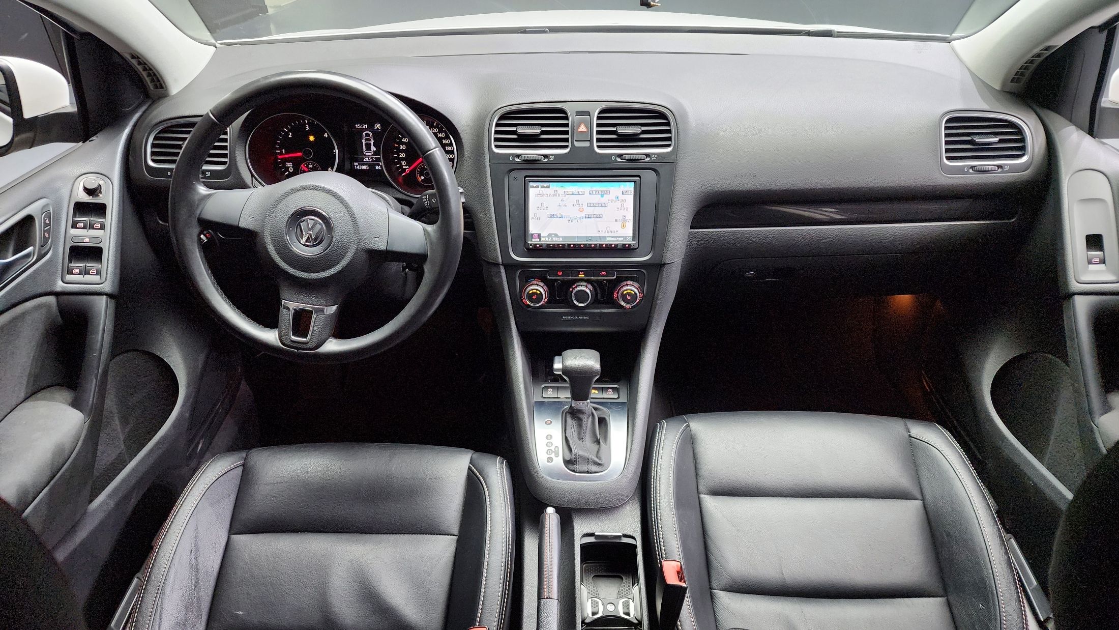 VOLKSWAGEN GOLF 2011