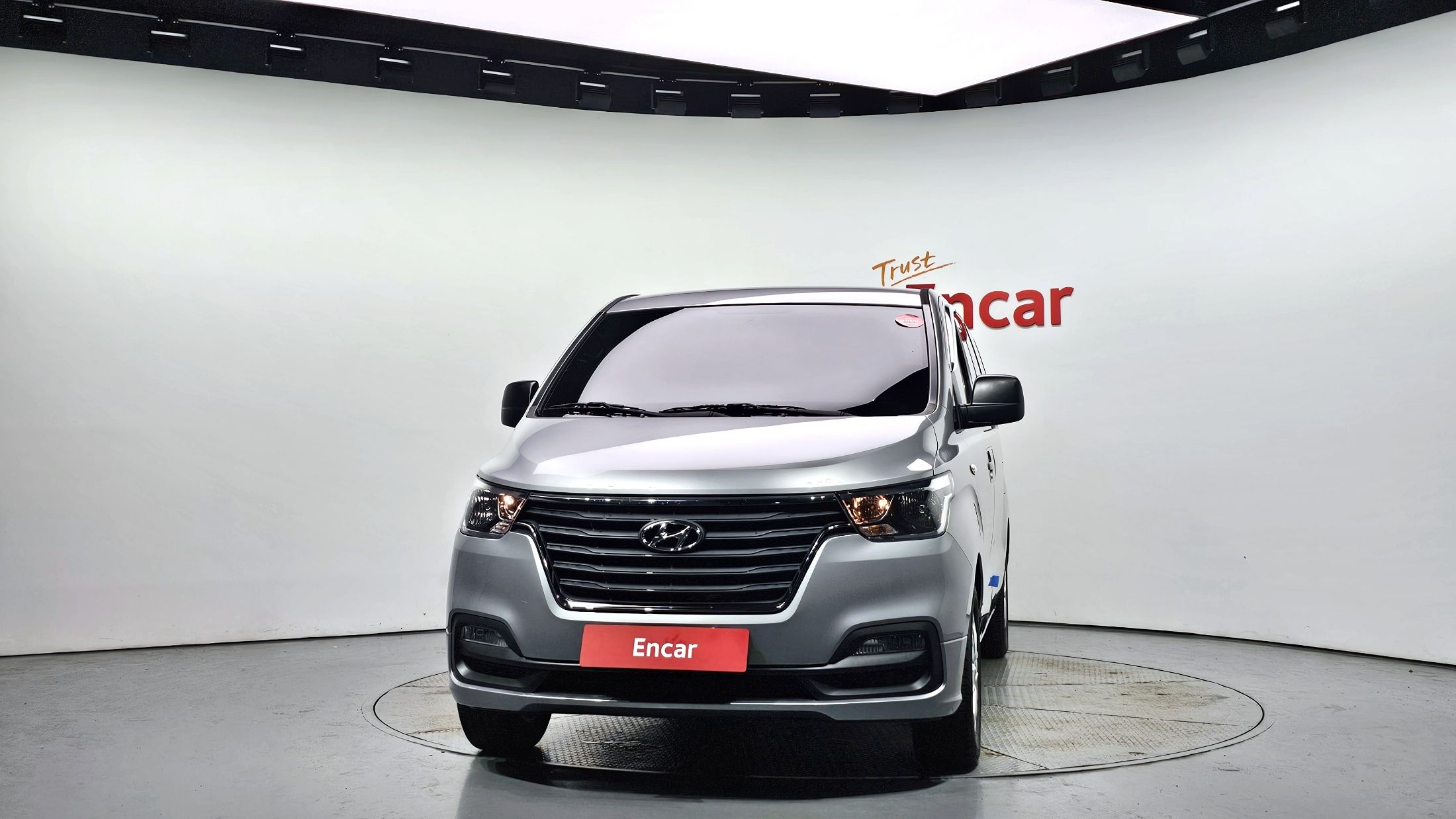 HYUNDAI STAREX GRAND 2020
