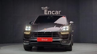 PORSCHE MACAN  2017