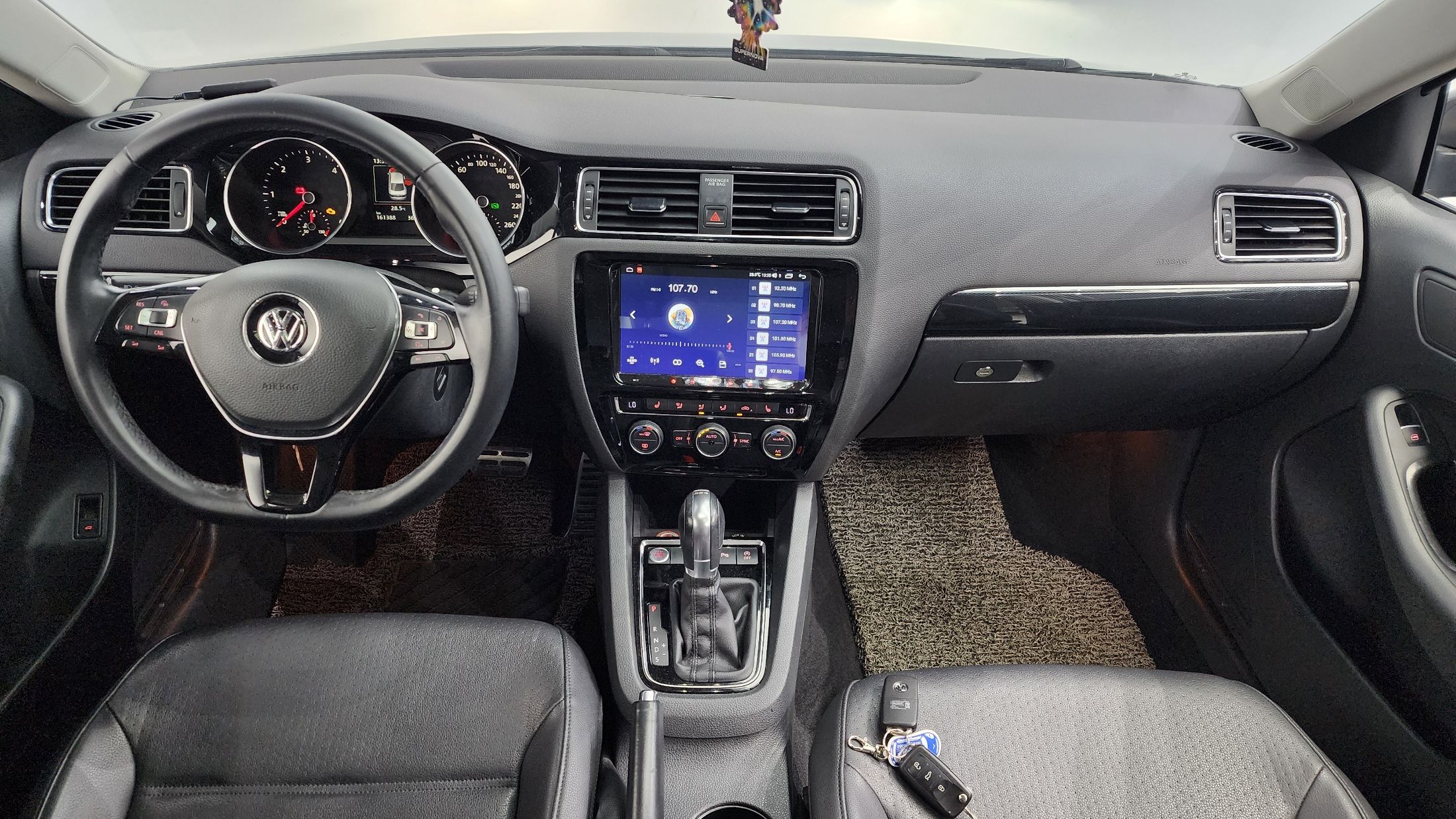 VOLKSWAGEN JETTA 2015