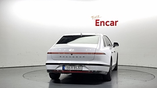 HYUNDAI GRANDEUR HYBRID GN7 2023