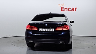 BMW 5-SERIES G30 2018