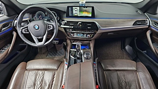 BMW 5-SERIES G30 2018