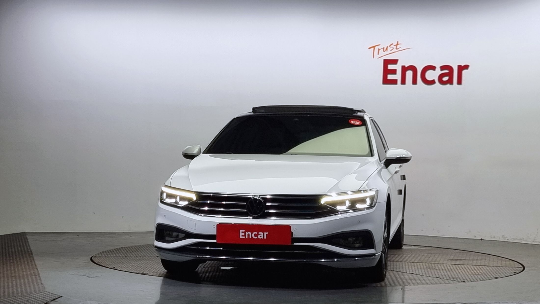 VOLKSWAGEN PASSAT GT B8 2021