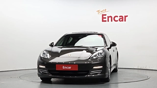PORSCHE PANAMERA 2011