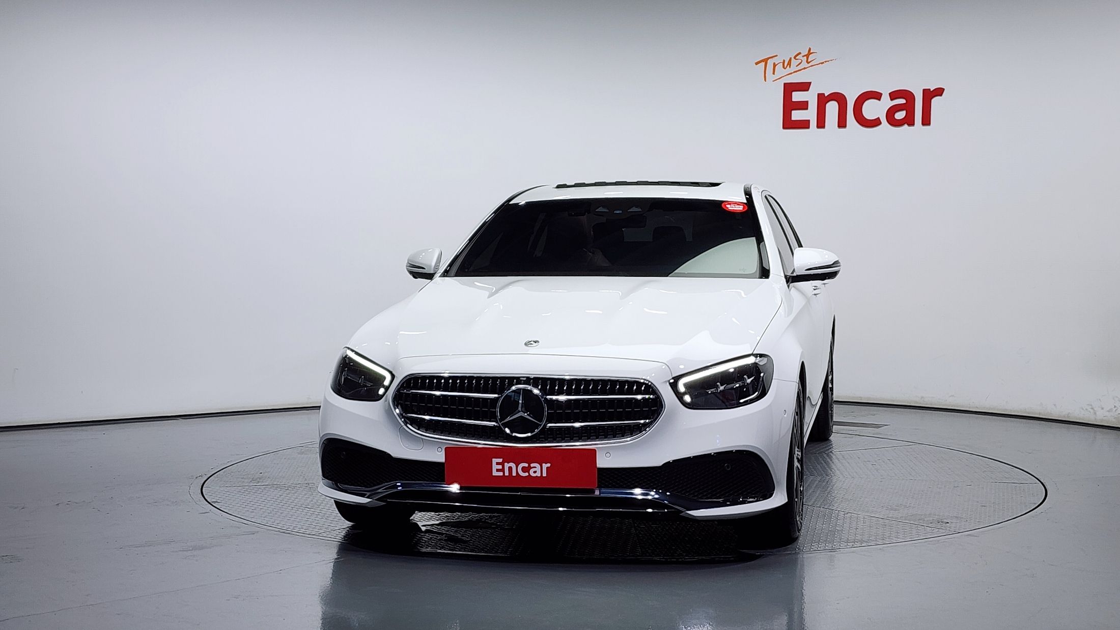 MERCEDES BENZ E-CLASS W213 2023