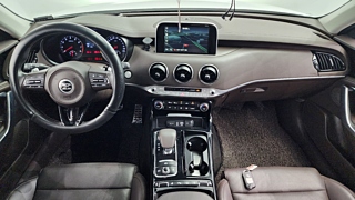 KIA STINGER 2017