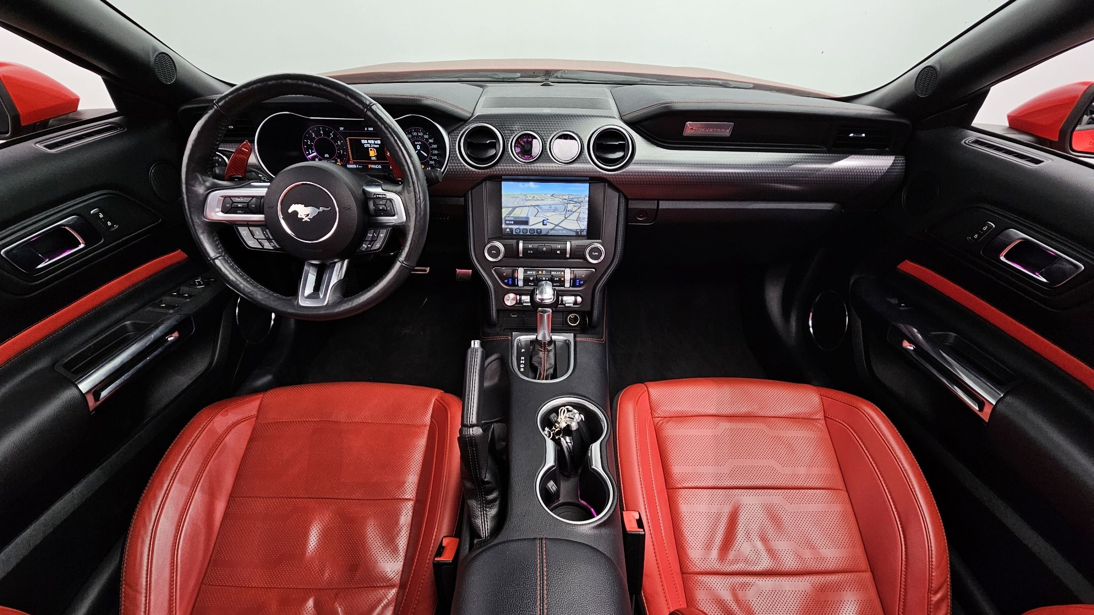 FORD MUSTANG 2021