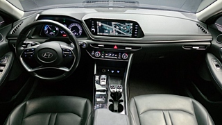 HYUNDAI SONATA HYBRID DN8 2020