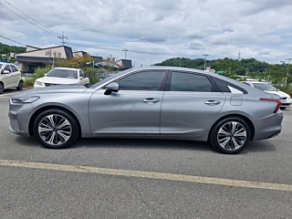 KIA K8 HYBRID 2023