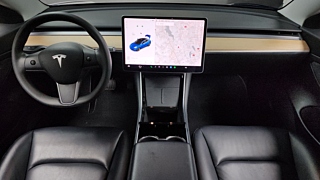 TESLA MODEL 3 2020