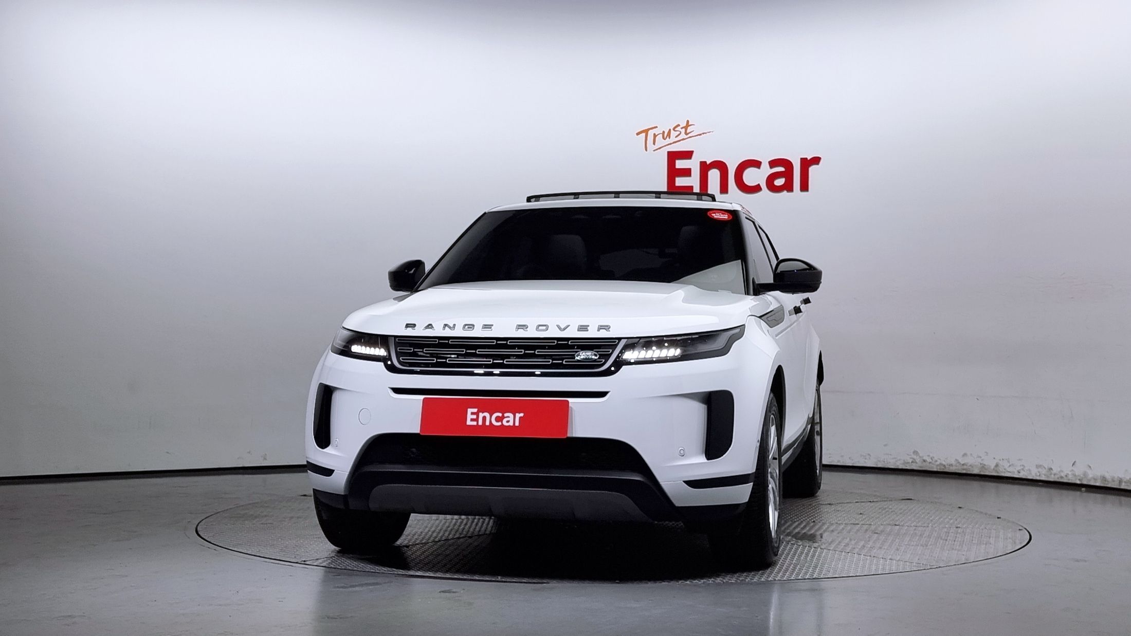 LAND ROVER RANGE ROVER EVOQUE 2024