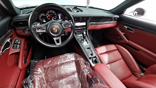 PORSCHE 911 2017