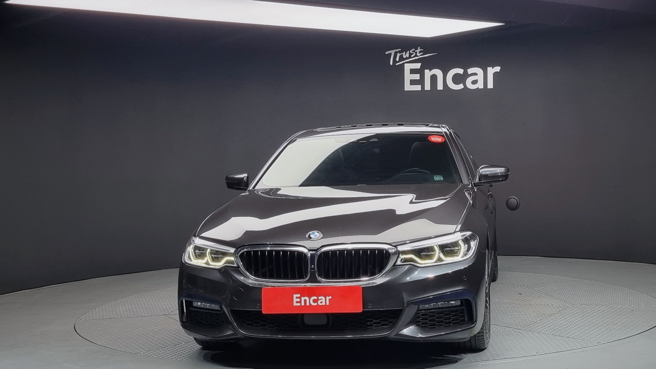 BMW 5-SERIES G30 2020