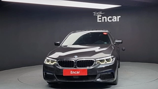 BMW 5-SERIES G30 2020