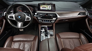 BMW 5-SERIES G30 2020