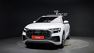 AUDI Q8 4M 2021
