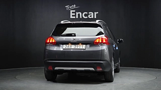 PEUGEOT 2008 2017