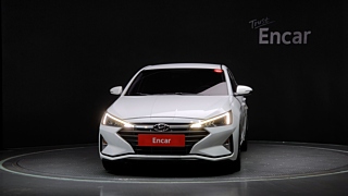HYUNDAI AVANTE AD 2019