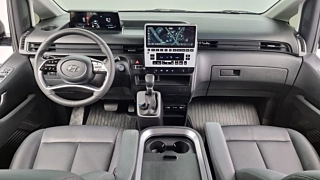HYUNDAI STARIA 2023